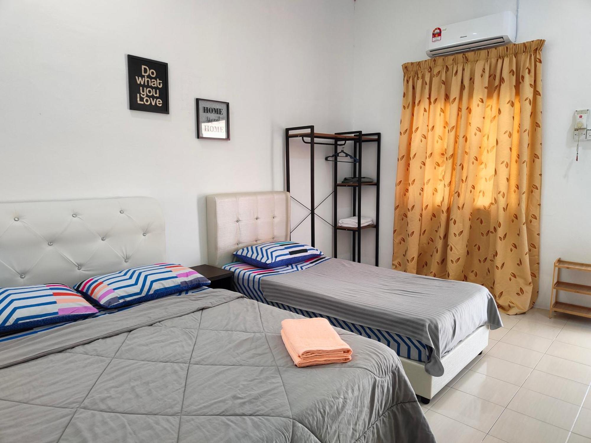 Laman Hanaz - Standard Deluxe Pantai Cenang  Bilik gambar